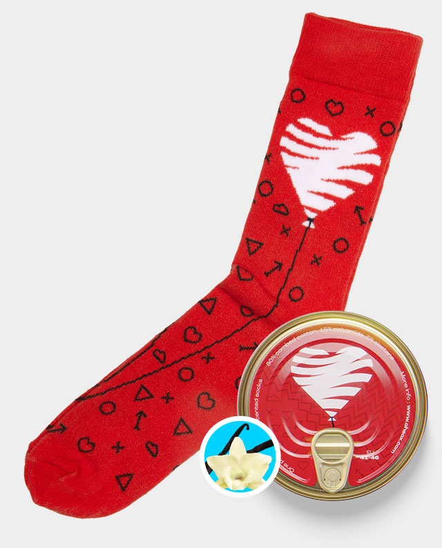 OhSox kojinės. Spalvotos raudonos kojinės su širdelėmis supakuotos skardinėje